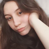 curly_ella's Profile Pic