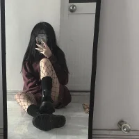 MonAmourq's Profile Pic