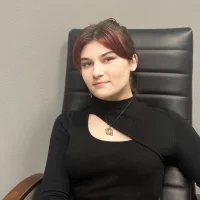 LinnyLissy's Avatar Photo
