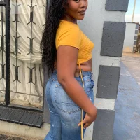 Dollbitvh1's Profile Pic