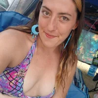 รูปอวาตาร์ของ Sashax97nmore