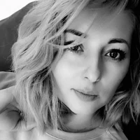 DanielleEve22's Profile Pic