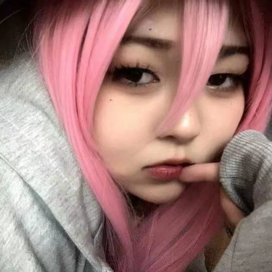minji_snow Stripchat profile image