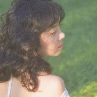 momo-small's Profile Pic