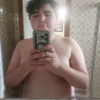 Chubbyboy202 的個人資料圖片