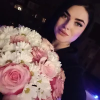 Darkroseq Adlı Modelin Avatarı