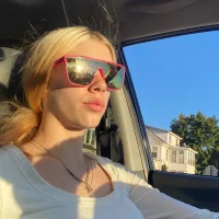 mikeandmac Φωτ, Προφίλ