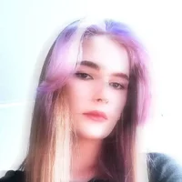 Gambar Profil PearlHennington