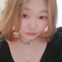 Belle_Nelly's Profile Pic