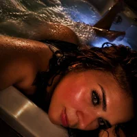 aisha1003's Avatar Pic