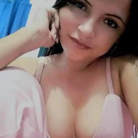 pielcanelle13's Profile Pic