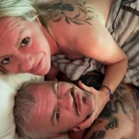 trans_man_and_his_dom Immagine Avatar