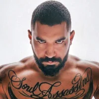 Skullboy18's Profile Pic