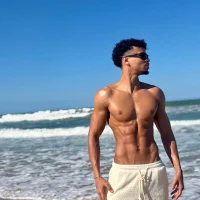 Foto desnuda XXX de tomtresor