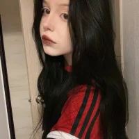 evimoonloll's Profile Pic