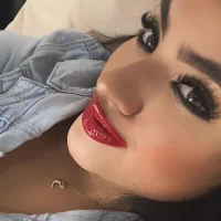 MiaFox_mml's Profile Pic