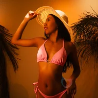 Gambar Profil Candy-Rouse