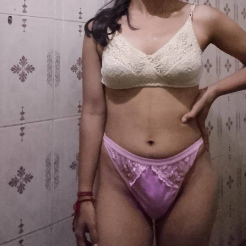 akanshasharmalive profile photo