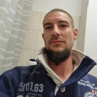 Gecko303's Profile Pic