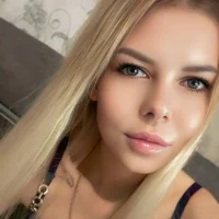 Hanna_R_o_s_e Adlı Modelin Avatarı