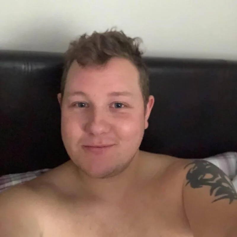 ukguy88 profile photo