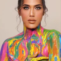 Latinahugecock's Profile Pic