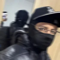 Denji_Shanks's Profile Pic