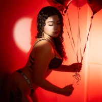 Slika avatara modela mia_cataleiya