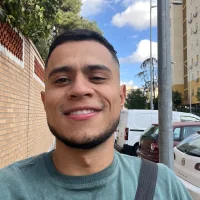 Suli1028's Profile Pic