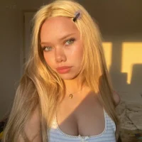 dahltease's Profile Pic