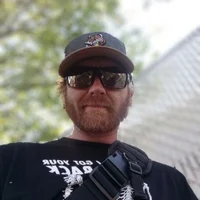 letspartynplay6983 model avatar