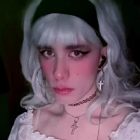 ribbonbunny@xh's Profile Pic