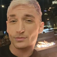 AlexanderCrown Poză de profil