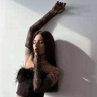 sexyAridoll Φωτ, Προφίλ