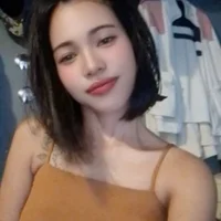 Kneeler_erica 头像图片