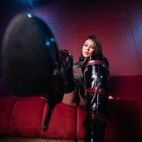 Ảnh Đại Diện LolaXXXperience