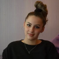 Gambar Profil LesyaKitty