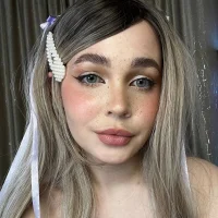 MilaSweet_kk's Avatar Pic