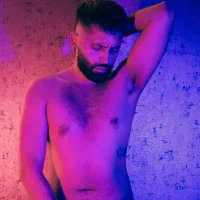 รูปอวาตาร์ของ Cutelatinboy97