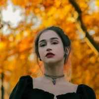 SaraFoxf's Profile Pic