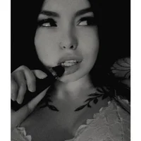 IzolaTyree অবতার ছবি