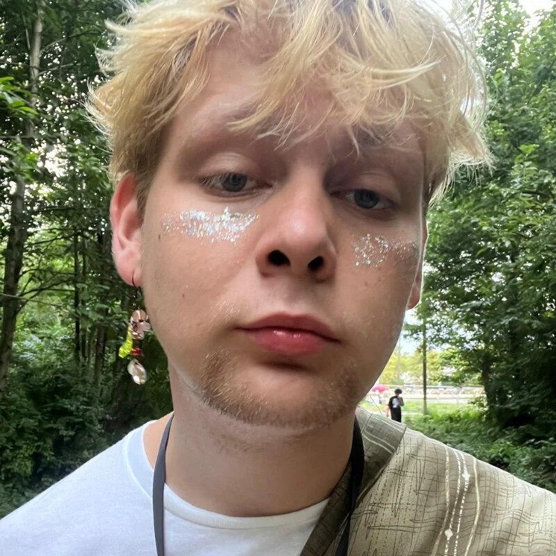 dimaqq profile photo