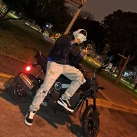 penelindo1999's Profile Pic