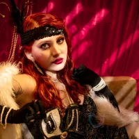 FiorellaRicci_'s Offline Chat Room