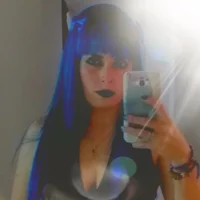 danikhotのプロフィール写真