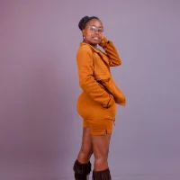 Slika avatara modela pretty_swirl