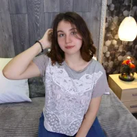 AliceNoier's Profile Pic