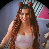 รูปโปรไฟล์ของ vaiholethjones