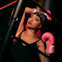 salem_rose's Avatar Pic