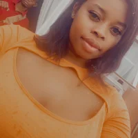 LemonRossie's Profile Pic
